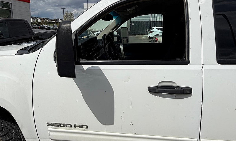 2011 Gmc Sierra 3500...