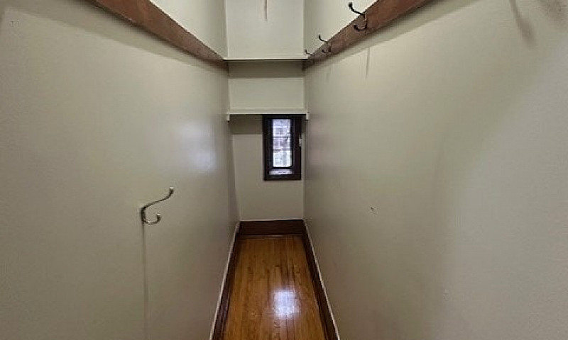 209 Furby St - 2 Br ...