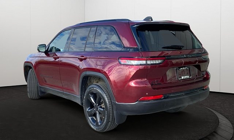 2025 Jeep Grand Cher...