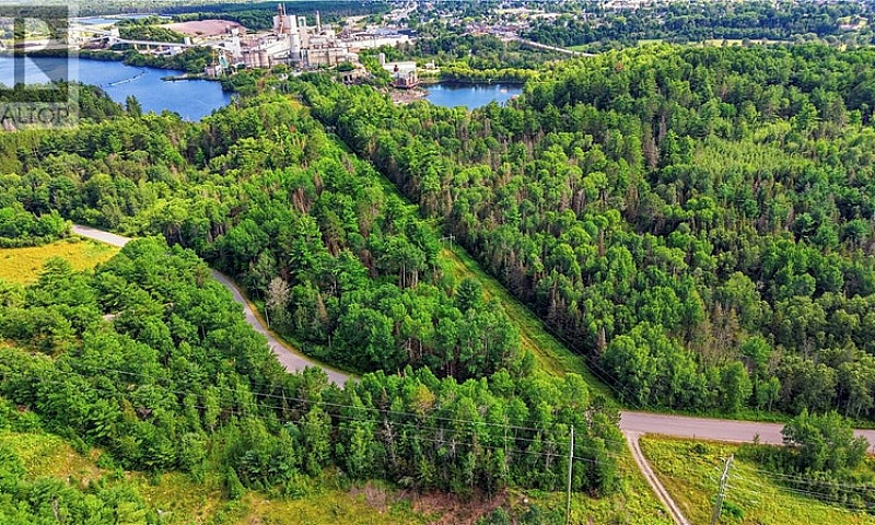 Lot 8 Jacklin Road E...