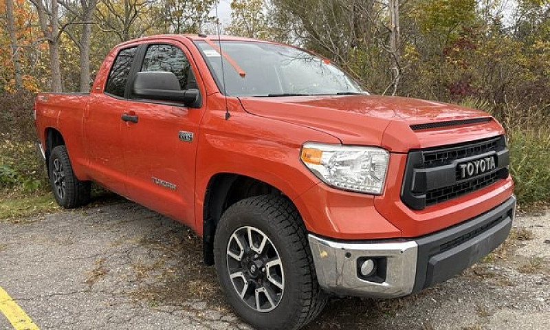 2017 Toyota Tundra S...
