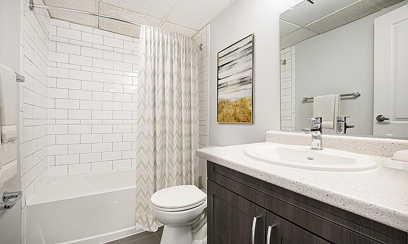 2 Bedroom Apartment ...