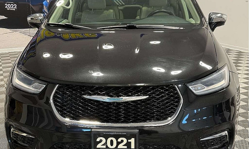 2021 Chrysler Pacifi...