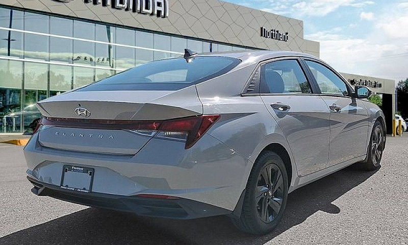 2022 Hyundai Elantra...