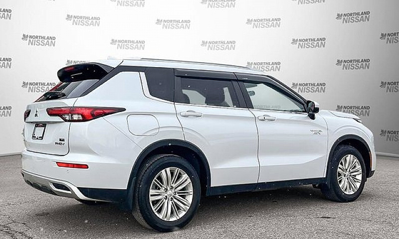 2024 Mitsubishi Outl...