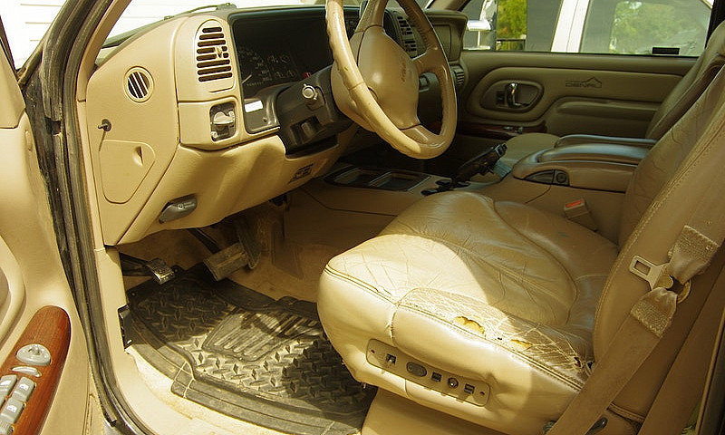 99 Yukon  Show Truck...