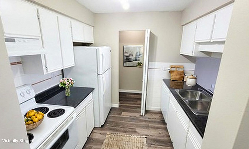 Mill Lake Apartment ...