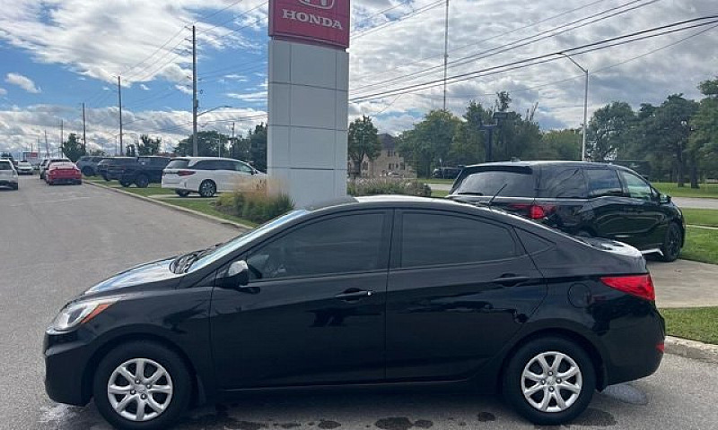 2013 Hyundai Accent ...