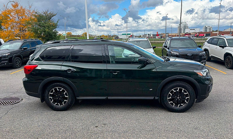 2019 Nissan Pathfind...