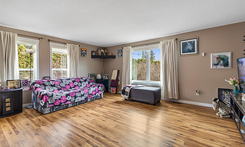 Gorgeous Acreage 20 ...