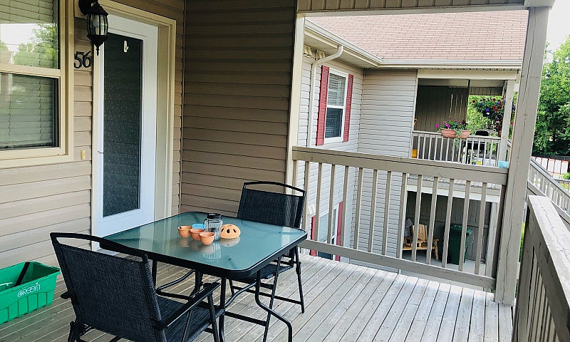 2 Bedroom Condo For ...