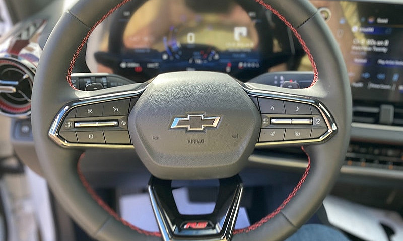 2027 Chevrolet Equin...