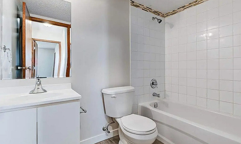 Modern Apartments Wi...