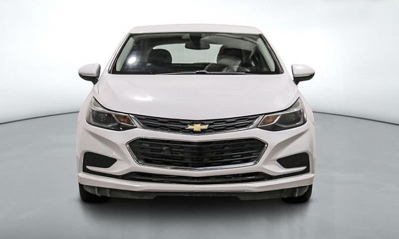 2018 Chevy Cruise Lt...
