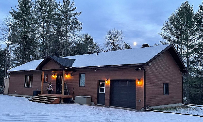 $879,000 - Bungalow ...
