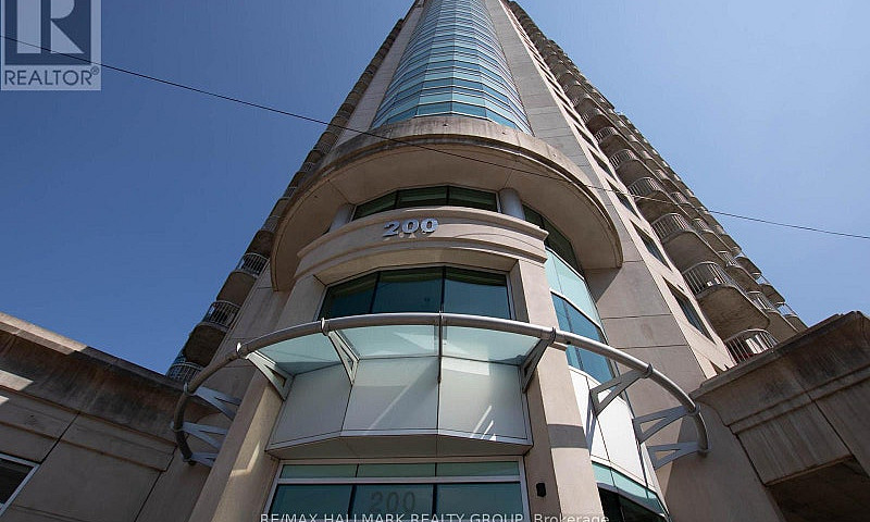 207 - 200 Rideau Str...
