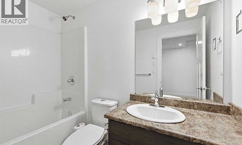 2 Bed 1 Bathroom - B...