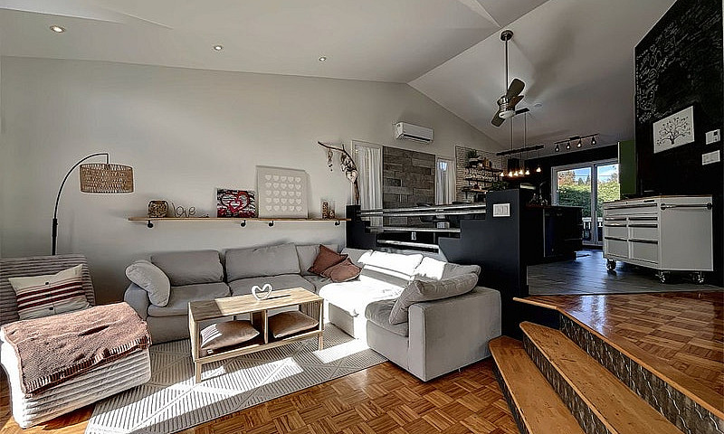 $689,000 - Bungalow ...