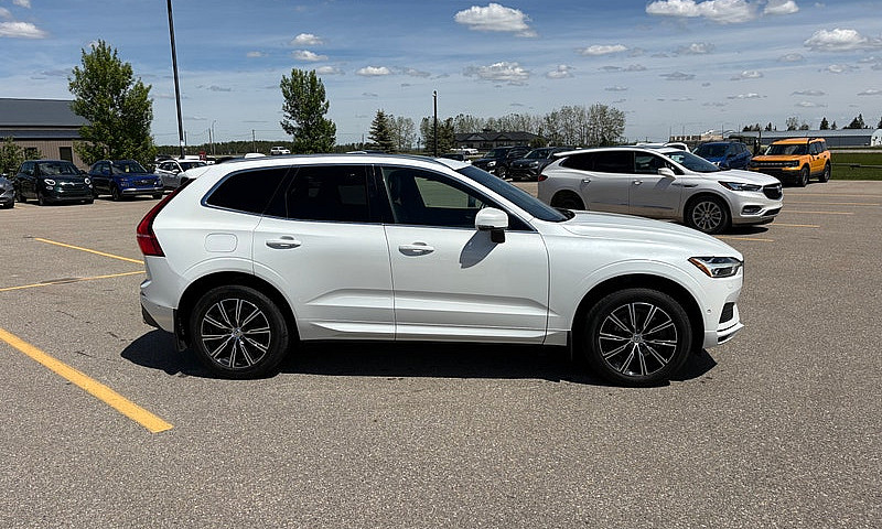 2019 Volvo Xc60 Mome...