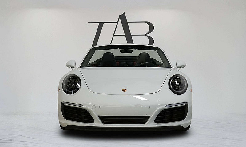 2019 Porsche 911 4S ...