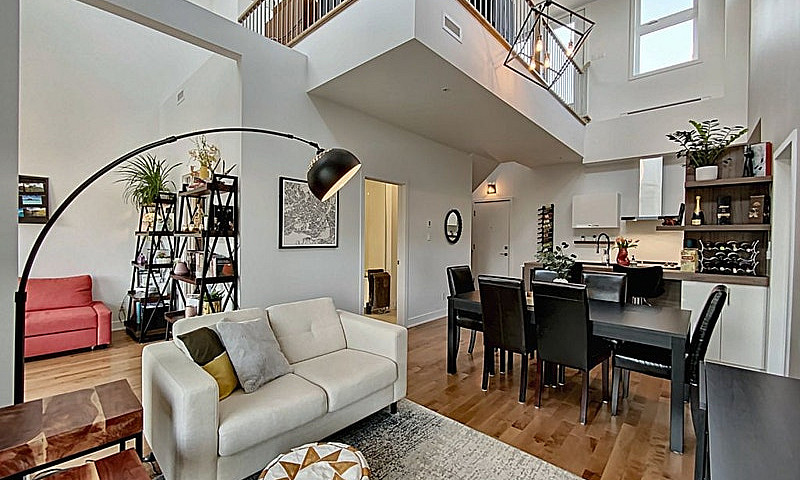 895 000$ - Penthouse...