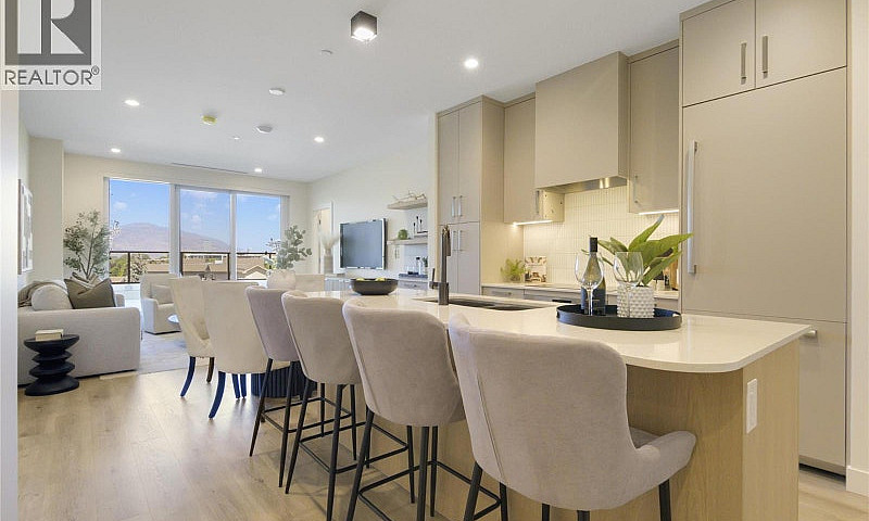 3300 Lakeshore Road ...