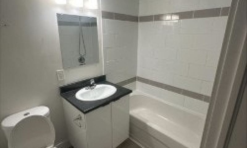 2 Bedroom - Newly Re...