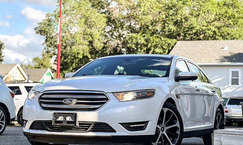 2015 Ford Taurus Sel...