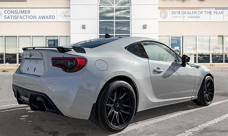 2017 Toyota 86...