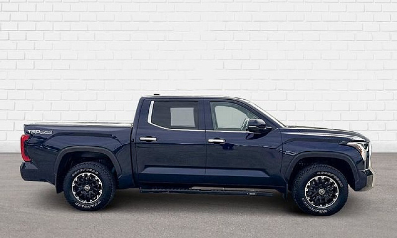 2024 Toyota Tundra L...