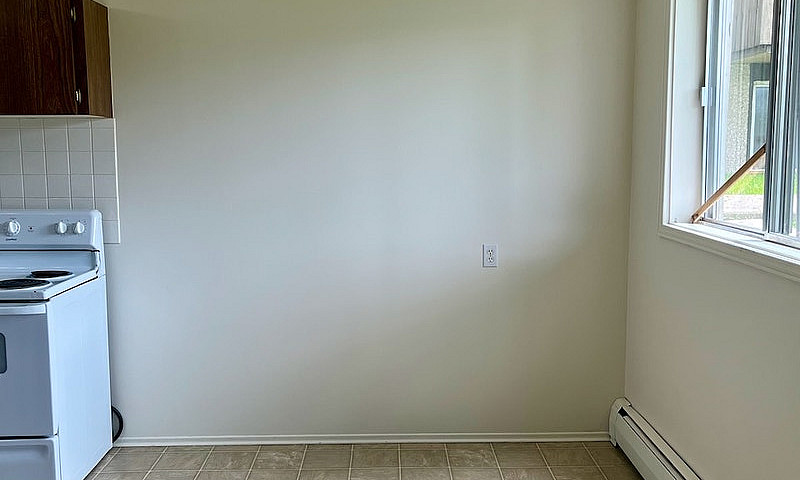 Laurier Manor 2 Bed ...