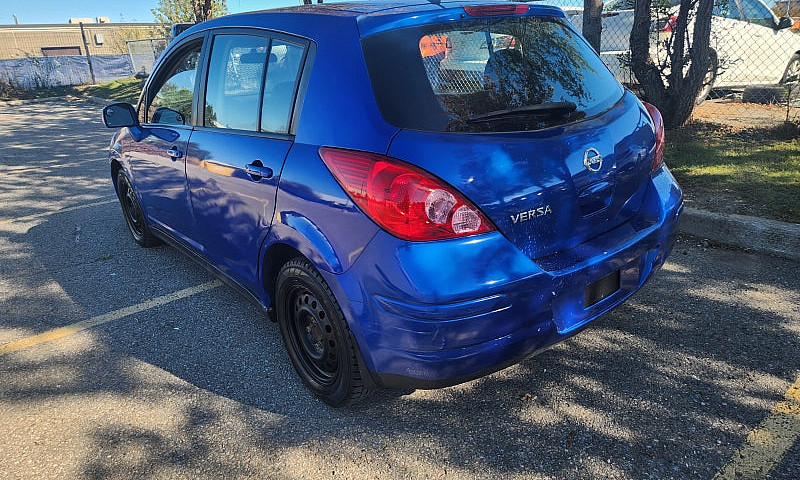 2012 Nissan Versa Sl...