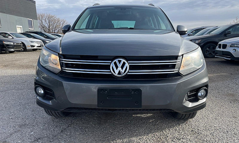 2016 Volkswagen Tigu...