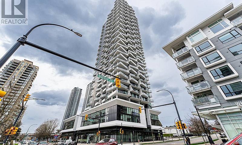 2607 2181 Madison Av...