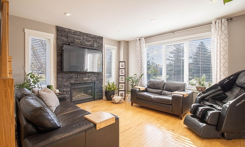 1560 Sq. Ft. Home In...