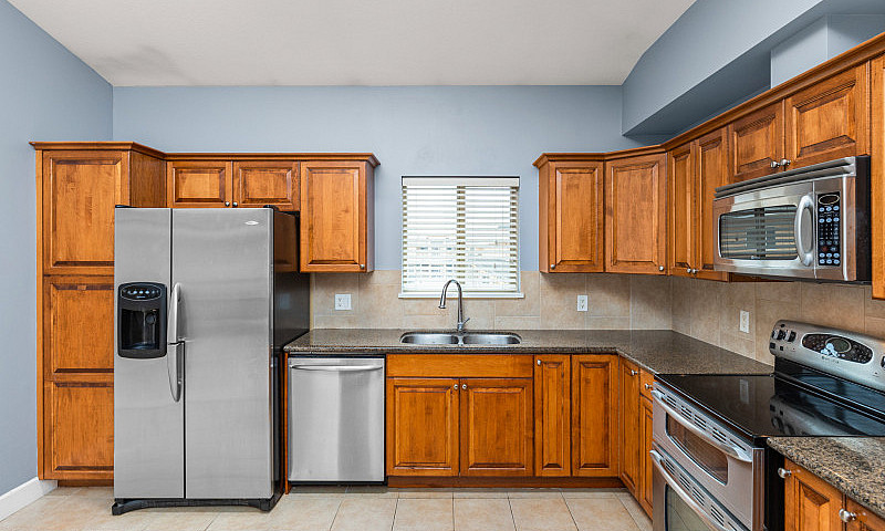 1,346 Sq Ft/ 2 Bed/2...