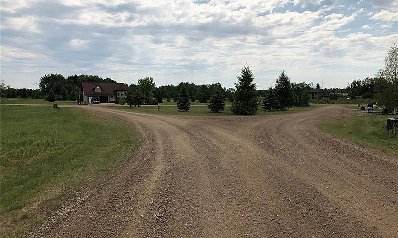 19 Northern Meadows ...