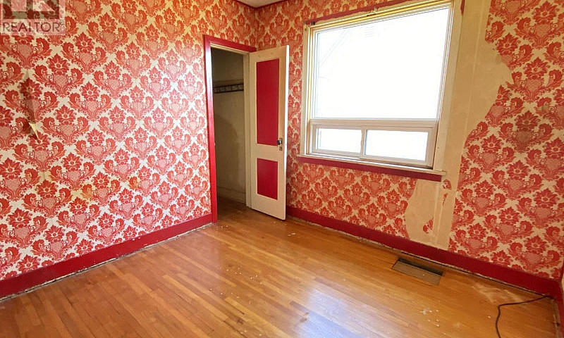 262 Empire Avenue Th...