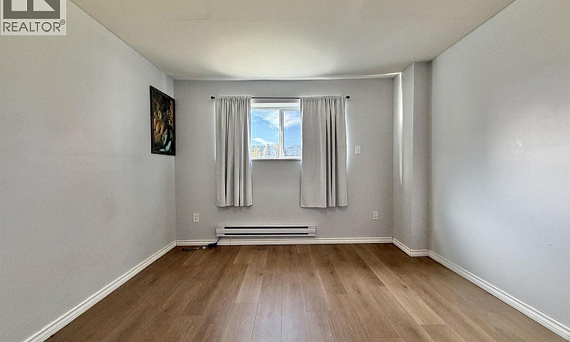 960 N Second Avenue ...