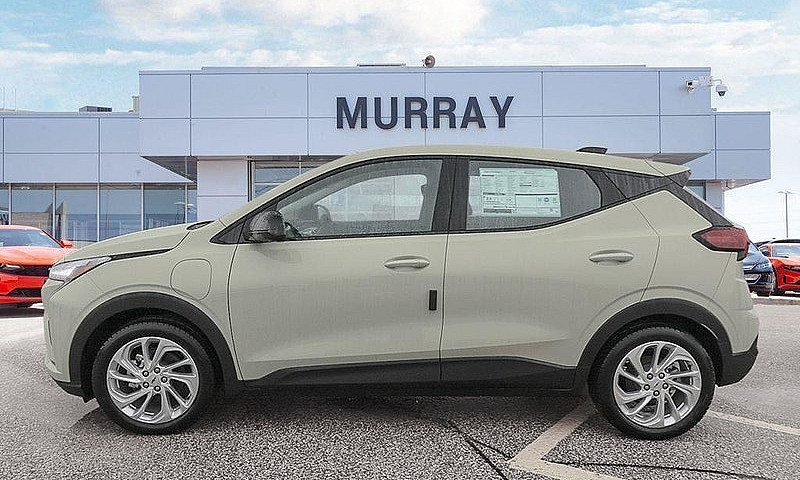 2027 Chevrolet Bolt ...
