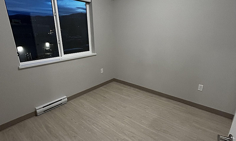 One Bedroom Apartmen...