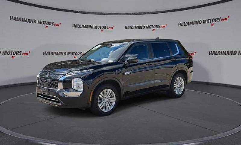 2023 Mitsubishi Outl...