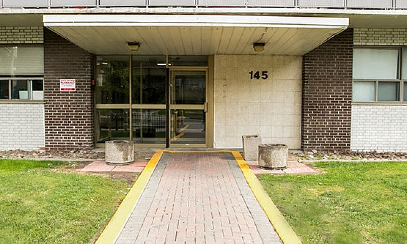 Bel Manor Apartments...