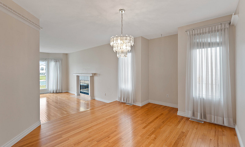 Fabulous Bungalow In...