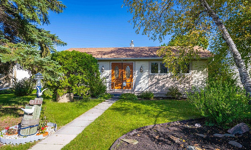 Straight & Solid 3Bd...