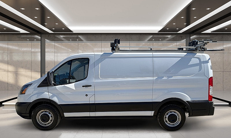 2019 Ford Transit T-...