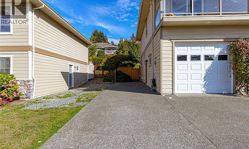 6309 Central Saanich...
