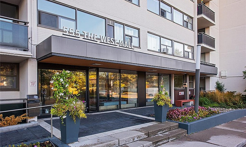 Etobicoke 3 Bedroom ...