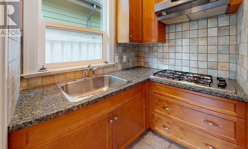 3351 Point Avenue Ri...