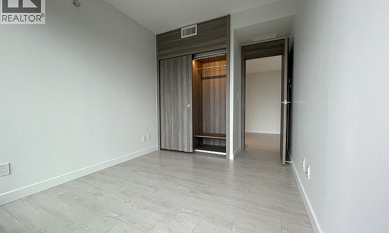 2308 4730 Lougheed H...